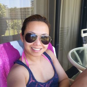 Meet your Posher, Carla